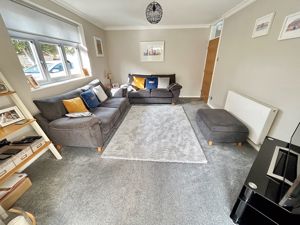Sitting room- click for photo gallery